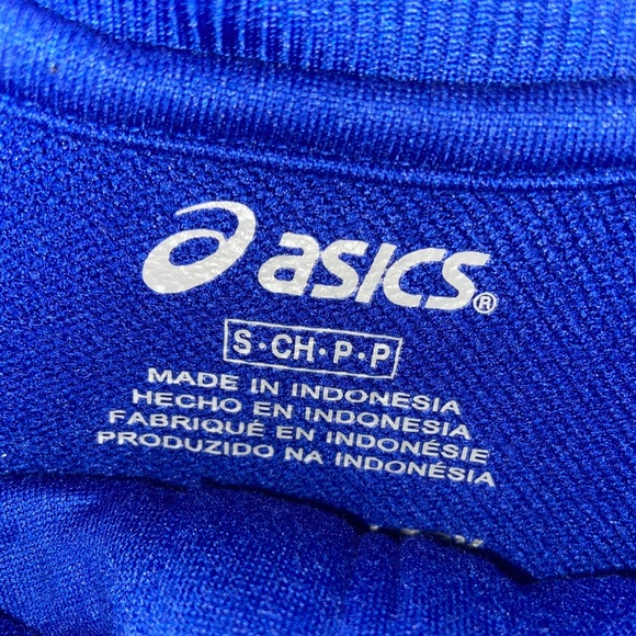 ASICS sports jacket - Picture 2 of 2